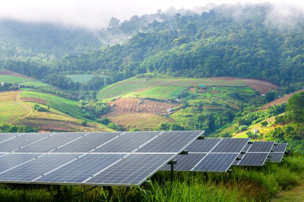 Sistemas de Paneles Solares Autónomos, opción para lugares sin luz